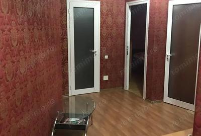 Garsonieră decomandată în Unirii - 1