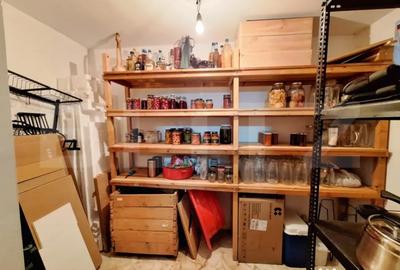 Casă cu 7 camere cu Teren 500 Mp în Dâmbul Rotund - 3