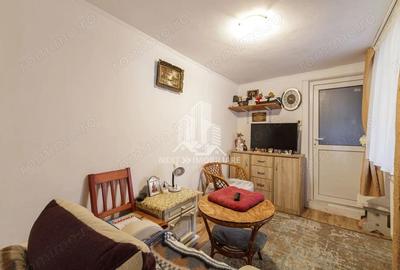 Casă cu 5 camere cu Teren 257 Mp în Trocadero - 7