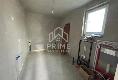 Casă cu 2 camere cu Teren 820 Mp în Totoi - 4