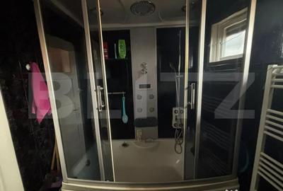 Casă cu 7 camere cu Teren 627 Mp în Jucu - 2