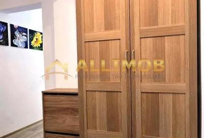 Apartament cu 3 camere decomandat, mobilat în Malu Roșu - 2