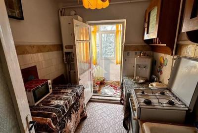 Apartament cu 3 camere decomandat în Central - 2