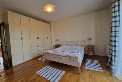 Apartament cu 3 camere semidecomandat, mobilat în P-ța Romană - 5