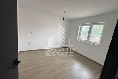 Casă individuală cu 3 camere cu Canalizare în Sânmihaiu Român - 5