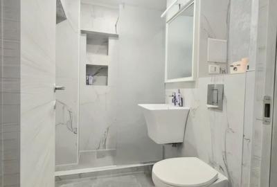 Apartament cu 3 camere semidecomandat în Tomis II - 6
