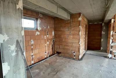 Apartament cu 2 camere semidecomandat în Independenței - 8