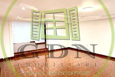 Spațiu comercial, de 80 mp, în Ștrand