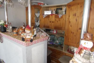 Casă cu 5 camere cu Teren 1150 Mp în Ronaț