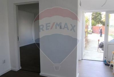 Casă cu 2 camere decomandat cu Teren 200 Mp în Gheorgheni - 4