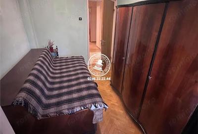 Apartament cu 4 camere decomandat în Central - 3