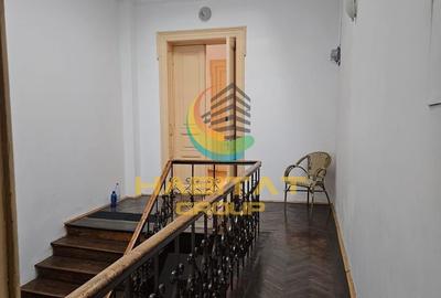 Apartament cu 6 camere, mobilat în Victoriei