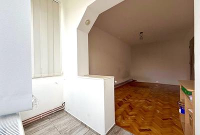 Apartament 3 camere, 70mp utili, etaj 4, acoperis de tigla - Aradului - 3
