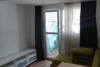 Apartament cu 2 camere decomandat, mobilat în Mărăști