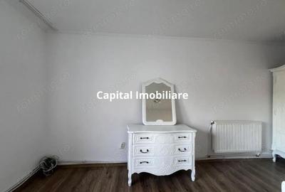 Casă cu Canalizare în Sărărie - 3