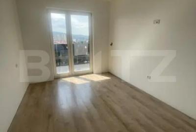 Apartament cu 3 camere decomandat în Independenței - 7