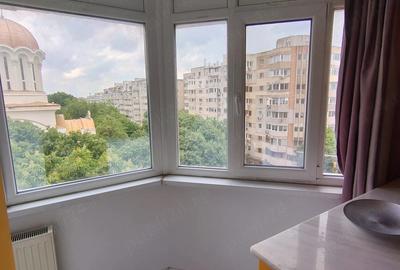 Garsonieră decomandată în Central - 2
