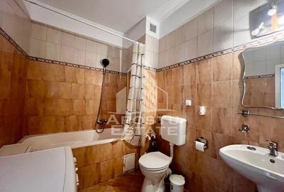 Apartament cu 2 camere decomandat în Semicentral - 2