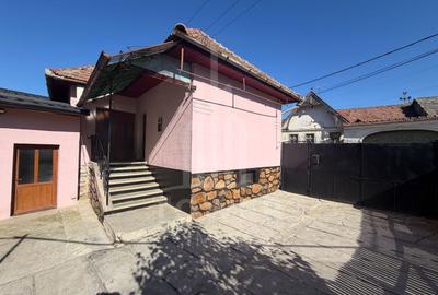 Casă individuală cu 3 camere cu Canalizare în Rășinari - 18