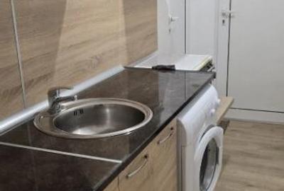 Garsonieră decomandată în Central