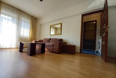 Apartament cu 3 camere semidecomandat în Tineretului - 8