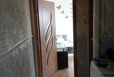Apartament cu 2 camere semidecomandat în Plopeni - 2