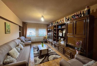 Apartament cu 3 camere decomandat în Ultracentral - 1