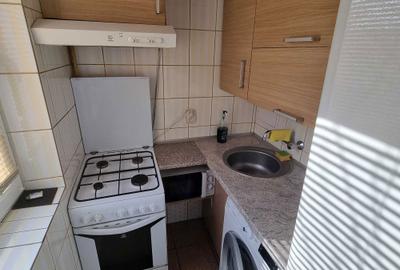 Apartament cu 3 camere semidecomandat în Popoveni - 9