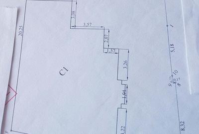 Casă cu 4 camere în Central - 1