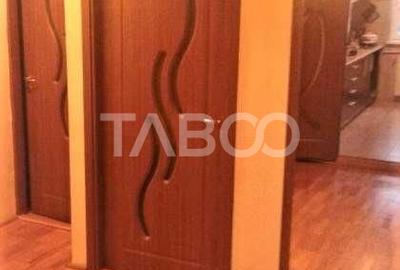 Apartament pentru muncitori 4 camere si 2 balcoane Mihai Viteazul - 9