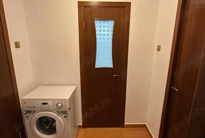 Apartament cu 3 camere semidecomandat în Central - 4