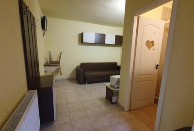 Inchiriez ap. 1 camera zona Centrala - cu TOATE chieltuielile incluse! Inchiriez ap. 1 camera zona Centrala - cu TOATE chieltuielile incluse! - 3