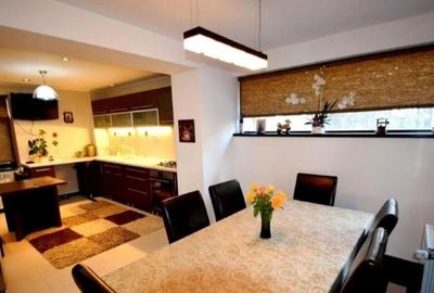 Casă individuală cu 6 camere cu Teren 500 Mp în Copou - 3