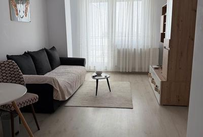 Apartament cu 3 camere, mobilat în Colentina