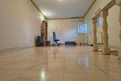 Vanzare direct de la proprietar - casa curte sector 1 - 4