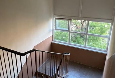 Garsonieră circulară, mobilată în Medicină - 3