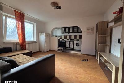 Apartament cu 3 camere în Spitalului - 12