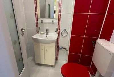 Apartament cu 3 camere în Central - 2