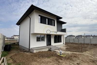 Casă individuală cu 4 camere cu Canalizare în Dragomirești-Vale - 2