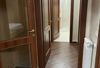 Apartament cu 3 camere decomandat, mobilat în Central - 16