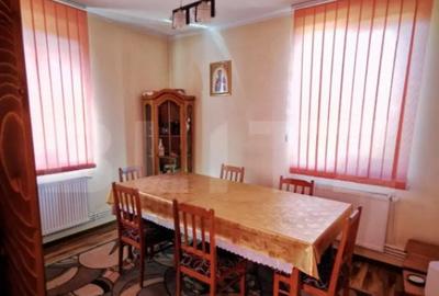 Casă cu 3 camere cu Teren 714 Mp în Fălticeni - 8