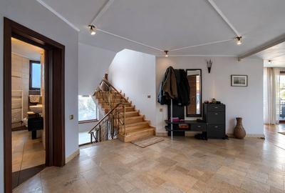 Casă individuală cu 6 camere cu Garaj în Andrei Mureșanu - 8