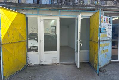 Spațiu comercial, de 20 mp, în Complex Studențesc