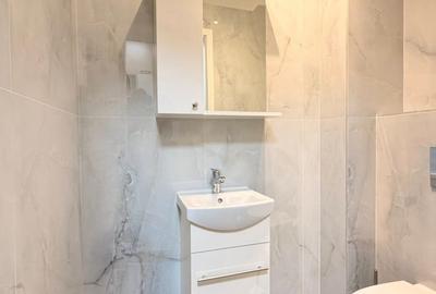 Apartament cu 3 camere semidecomandat în Central - 3