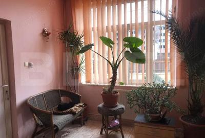 Casă cu 2 camere cu Teren 219 Mp în 14 Mai - 10