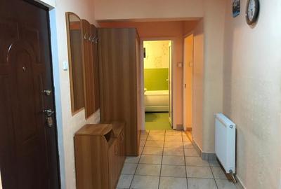 Garsonieră în 1 Mai - 2