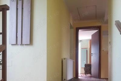 Inchiriez la 1-2studente eleve ap.2camere,decomandat,bucatarie,2bai,parcare, Dumbravi?a - 3