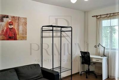 Apartament cu 4 camere decomandat în Dacia