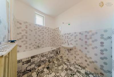 Casa 4 camere de Vanzare - 32