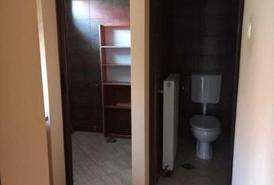 Apartament cu 2 camere, mobilat în Ștrand - 2